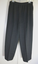 St John Basics Santana Knit Black Crop Pants Pockets Elastic Waist Sz 10