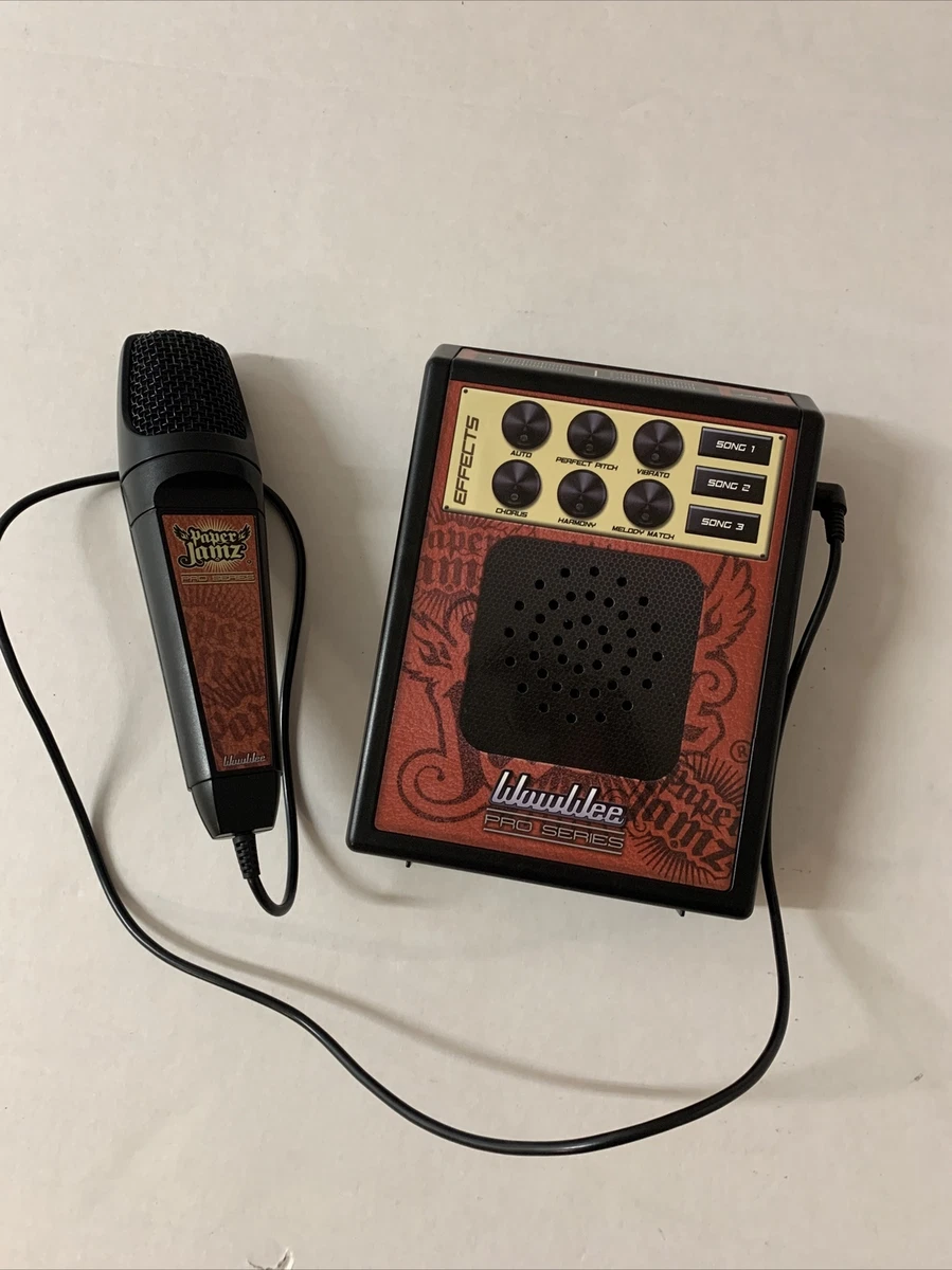 Paper Jamz Wow Wee Pro Series 6420 Microphone Effects Amp Singing Machine