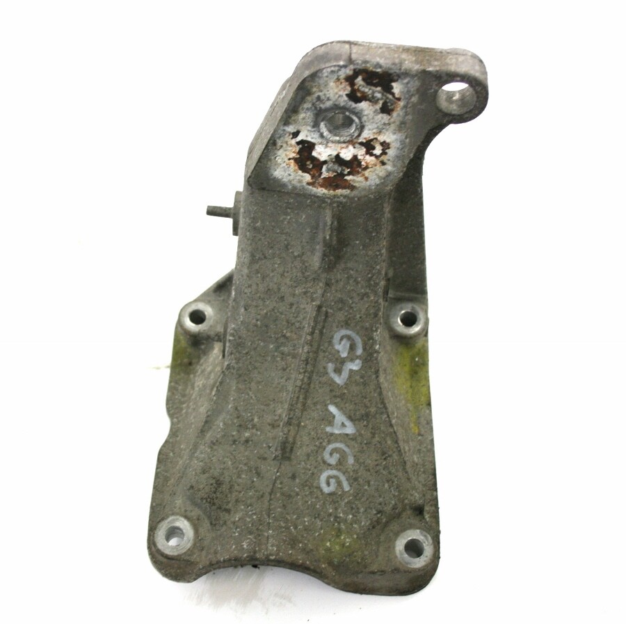 VW Golf Mk3 1.8 2.0 GTI 8V Rear engine mounting bracket, mount 