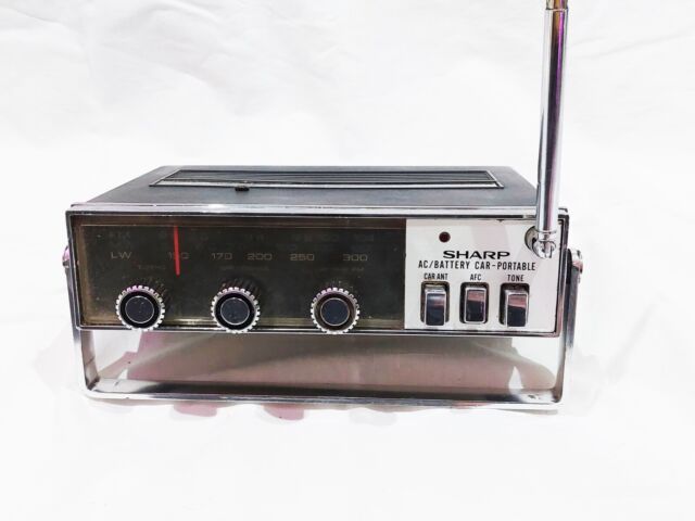 SHARP FYL-30 Portable AC/Battery Portable Radio ZN7866