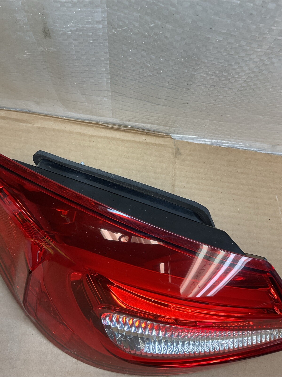 14-21 Maserati Quattroporte Rear Left Driver Side Outer Taillight Lamp LED OEM