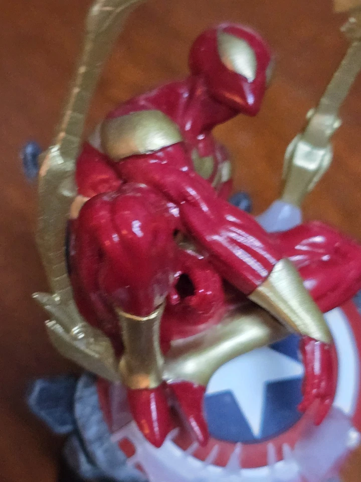 Figura 6" Marvel Beast Kingdom D-Stage Iron Spider-Man Diorama Etapa 015 Dañada  Foto 2 de 4