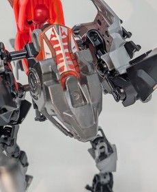 Lego Bionicle Hero Factory 2233 FANGZ Retired: Complete Figure & Manual