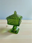 Vintage 1950’s Jeanette Glass Wedding Cake Box Footed Candy Dish Green 6” X 4”