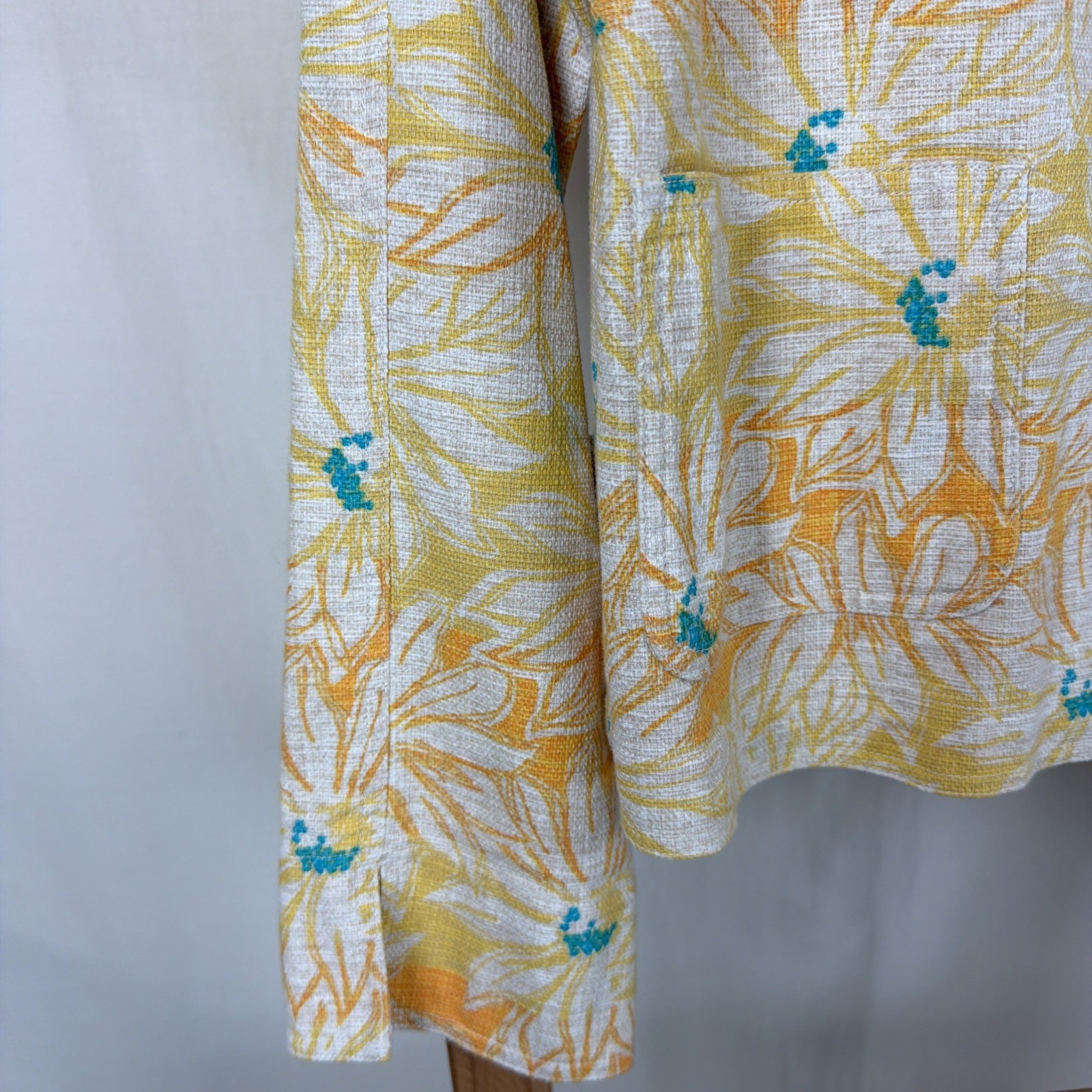 Pendleton Yellow Floral Pockets Button Up Lightwe… - image 2
