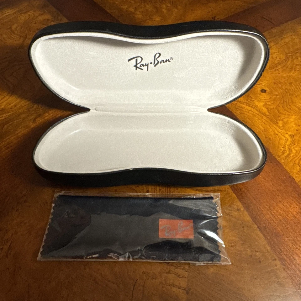 Auténtico estuche rígido para gafas de sol Ray Ban de aviador con paño de limpieza Foto 2 de 4