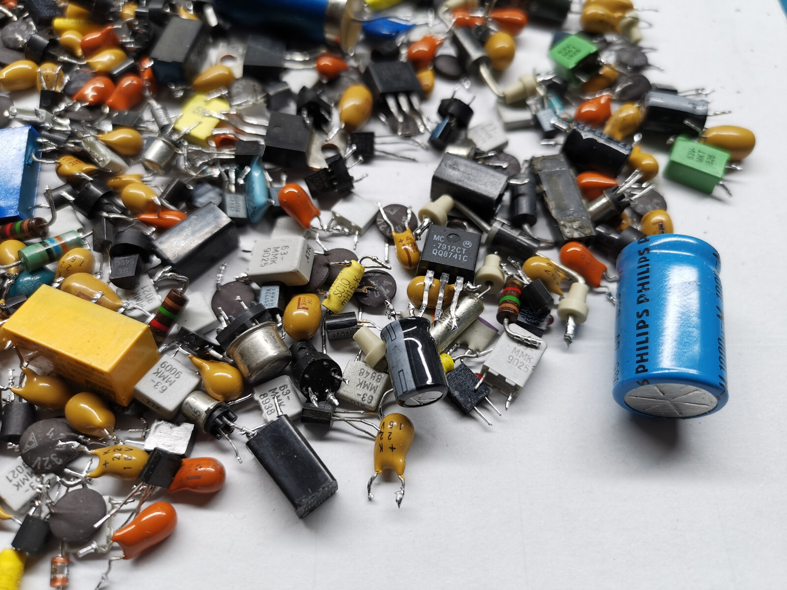 Joblot Of Various Electronic Components And Parts From Marconi Test