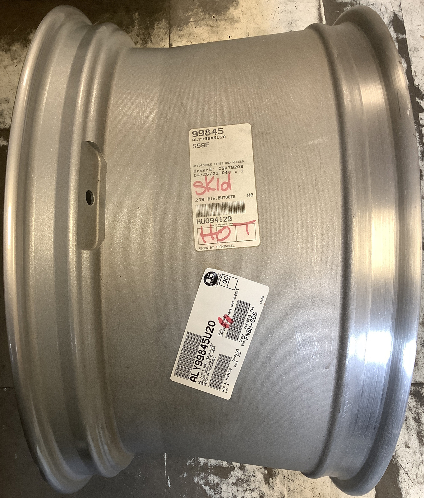 Maserati Quattroporte 2008 2009 2010 99845 OEM wheel rim 19 x 10.5 Rear Silver