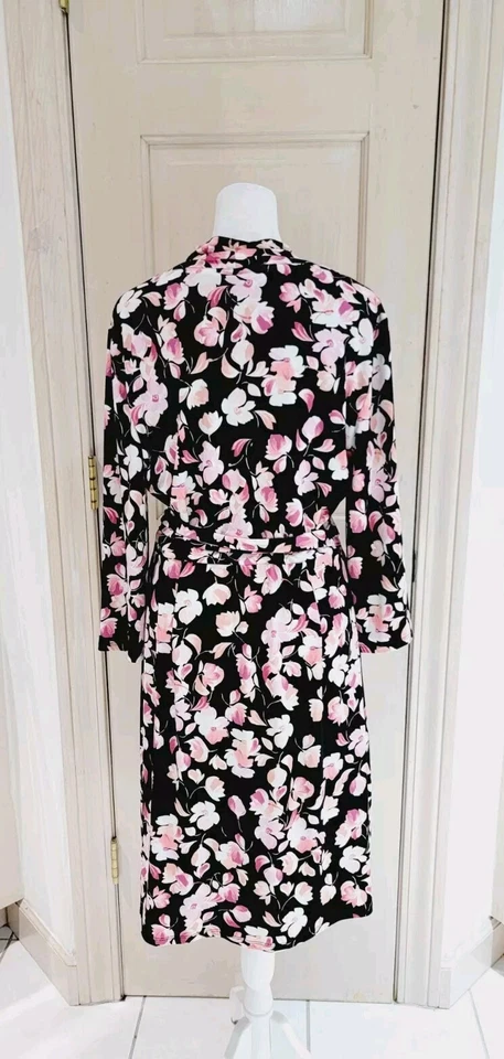 Liz Claiborne Women's Floral 3/4 Sleeve Belted Dress Size L Knee Length - Image 3 of 4