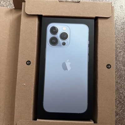 Apple iPhone 13 Pro - 1 TB - Sierra Blue (Unlocked) for sale