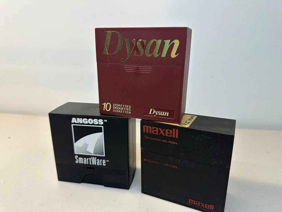 3x 3.5” Floppy Disk Storage Boxes - Dysan - Maxell - Angoss - Image 2 of 4