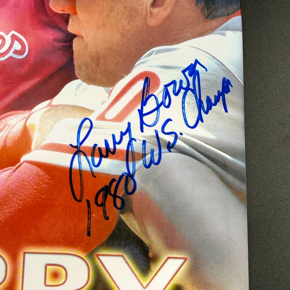 拉里·鲍亚 费城费城人队 亲笔签名 照片 查看 DESC — 第 2/4 张图片