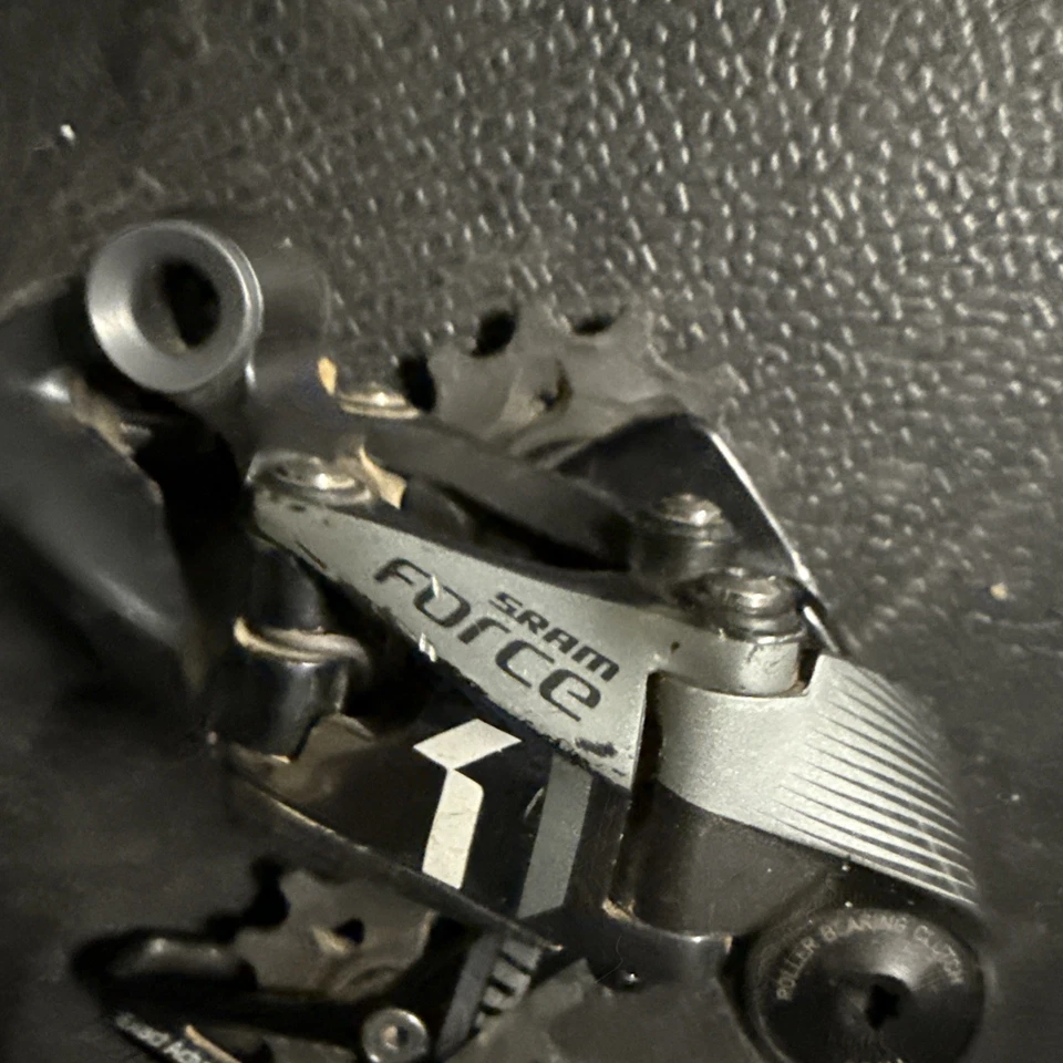 SRAM Force 1 Rear Derailleur for 1x11 Speed Black Long Cage - Image 2 of 4