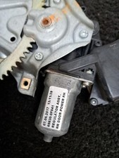 Lève vitre Toyota VERSO