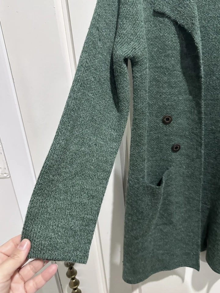 Willow & Tree Green Cardi ~ size S/M - image 3 of 4