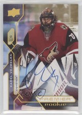 2021-22 Upper Deck Premier Rookies Gold Auto 16/35 Karel Vejmelka #140 Auto 2u9