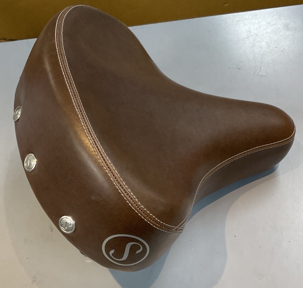 Brown Deluxe Cruiser Bicycle Saddle  Vintage Schwinn Tank Bike Seat Twinn Tandem