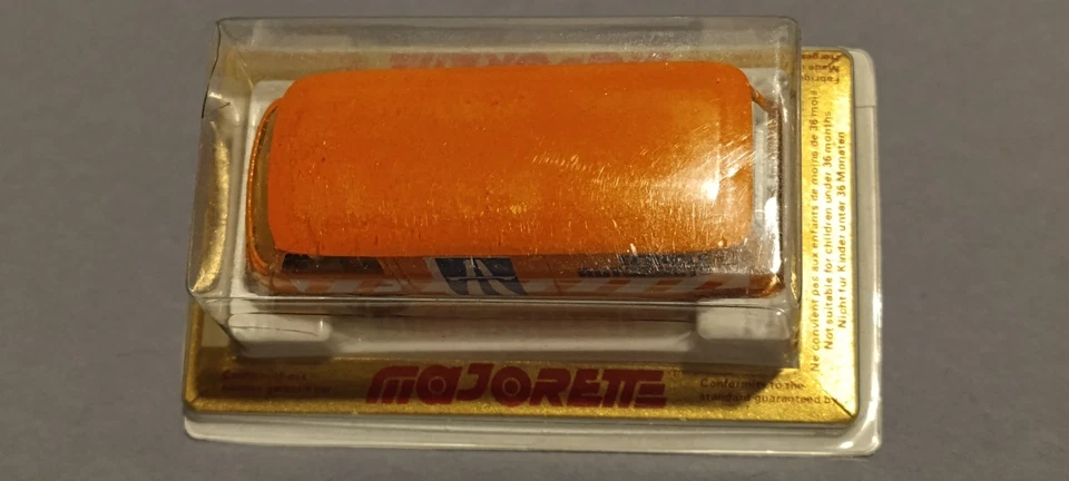 MAJORETTE  226  T2 Fourgon VW  "Service Autoroute" - scala 1:60 - Immagine 4 di 4