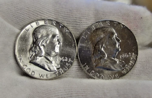 (2) 1962 US Franklin Halves 50c Nice Uncs...