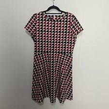 Talbots Women’s Red Black Fit & Flare Dress Short Sleeves Size Petite Large.