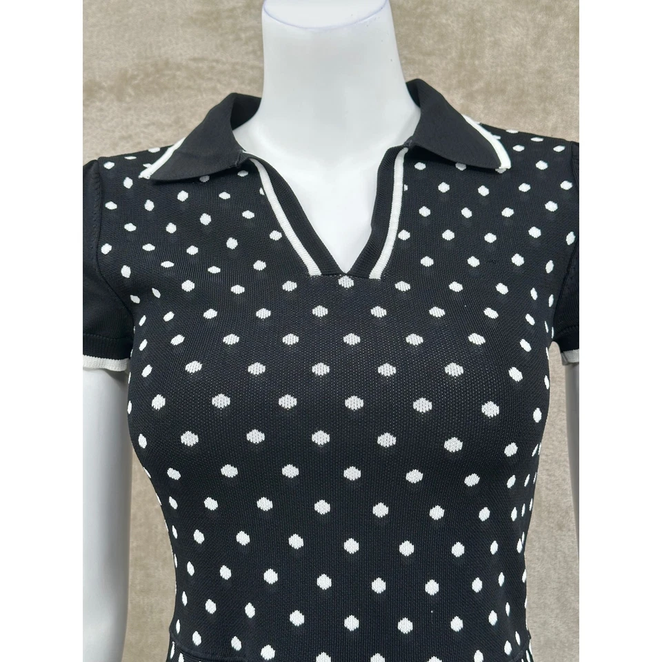 Elle Top Feminino XS Preto Branco Malha Bolinhas Peplum Decote V Escritório Trabalho Preppy - Imagem 2 de 4
