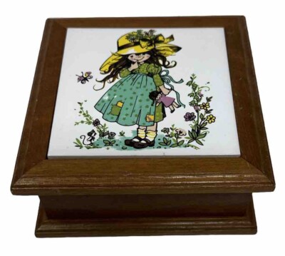 Hyalyn Vintage 1970's Boho Hippie Flower Ceramic Tile & Wood Trinket Box Mirror