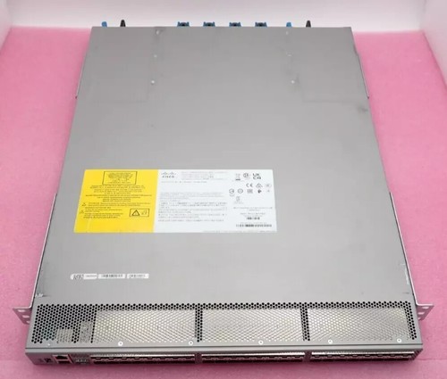 Cisco DS-C9148T-K9 MDS 9148T 48x 32Gb FC SFP+ (24-Act) Multilayer Fabric Switch - Photo 3/5