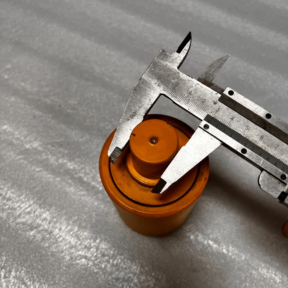 Top Roller for Yanmar VIO25-6A VIO27-2 VIO27-3 VIO27-4 VIO27-5 VIO30-3 VIO35 - Image 2 of 4