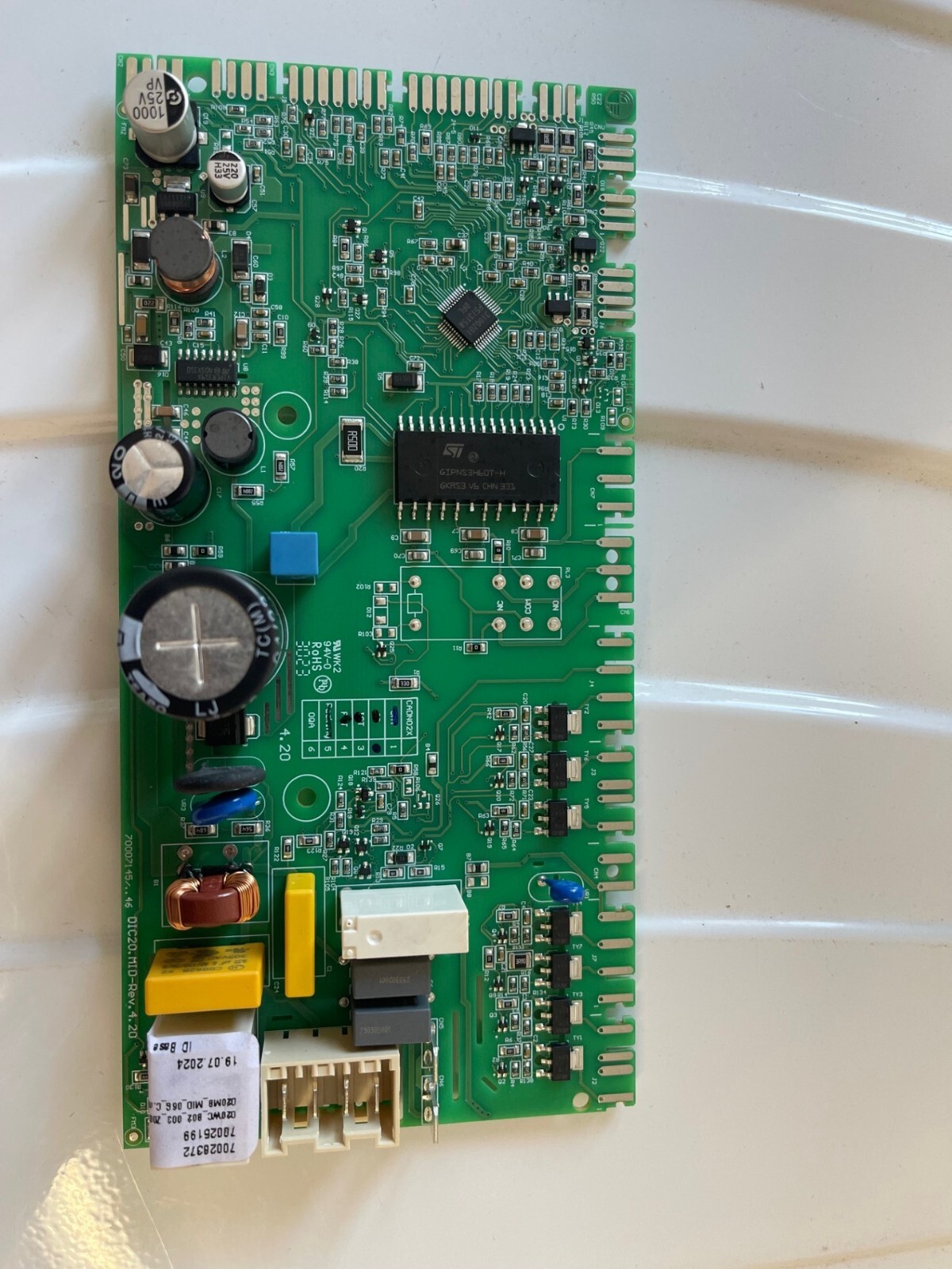 Module 70028372 configurable pour boite 135 OKI électronique automobile