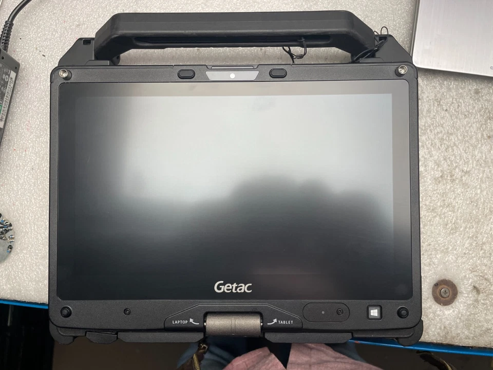 GETAC V110 G3 WINDOWS 11 RUGGED TABLET LAPTOP INTEL I5 6200U TOUCH 128GB NVM 8GB - Image 3 of 4