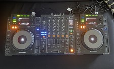 DJM-900 Nexus Mixer 2 x Pioneer CDJ 900 Complete Set Excellent Condition