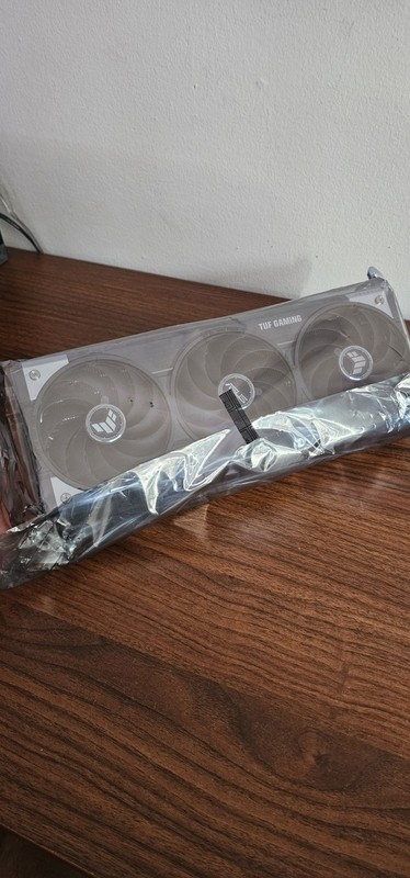 NEW ASUS NVIDIA GeForce RTX 5070 TUF Gaming OC 12GB GDDR7 Graphics Card