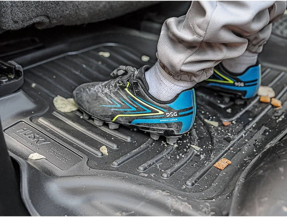 Husky X-Act Contour 2nd Floor Liner Fits 16-24 Titan/Titan XD Crew w/Bckt 1p Blk Foto 3 de 4