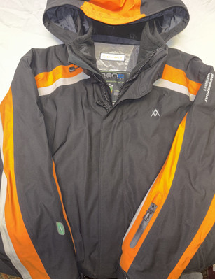 Volkl Men' Insulated Ski Jacket Nano Tech,  Sensortex Xo, Magna Flow Sz US Large