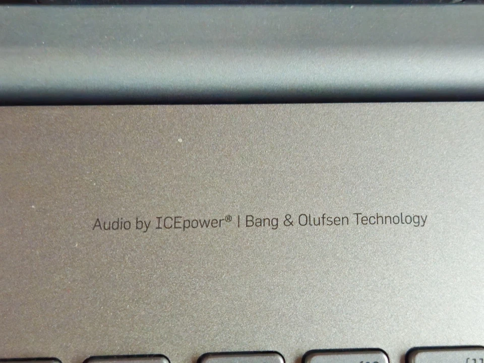 PC computer notebook Asus N552V - Immagine 4 di 4