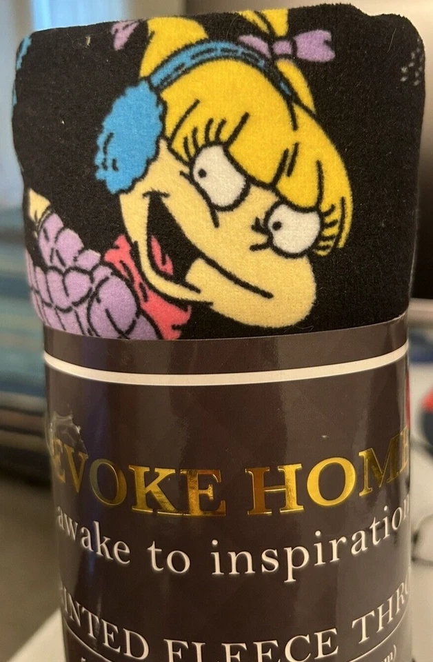 NUEVA manta polar Evoke Home 50"x60” despierta a la inspiración Foto 2 de 2