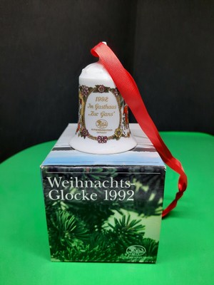 Christbaum Feiertagsschmuck Aktion Hutschenreuther Weihnachtsglocke Porzellan 1992 Ovp 15 Ausgabe Mobel Wohnen