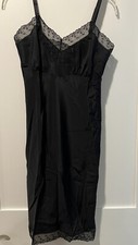 New Vintage "Enthrall" Barbizon Black Slip Womens Small/Medium Crepe Remarque
