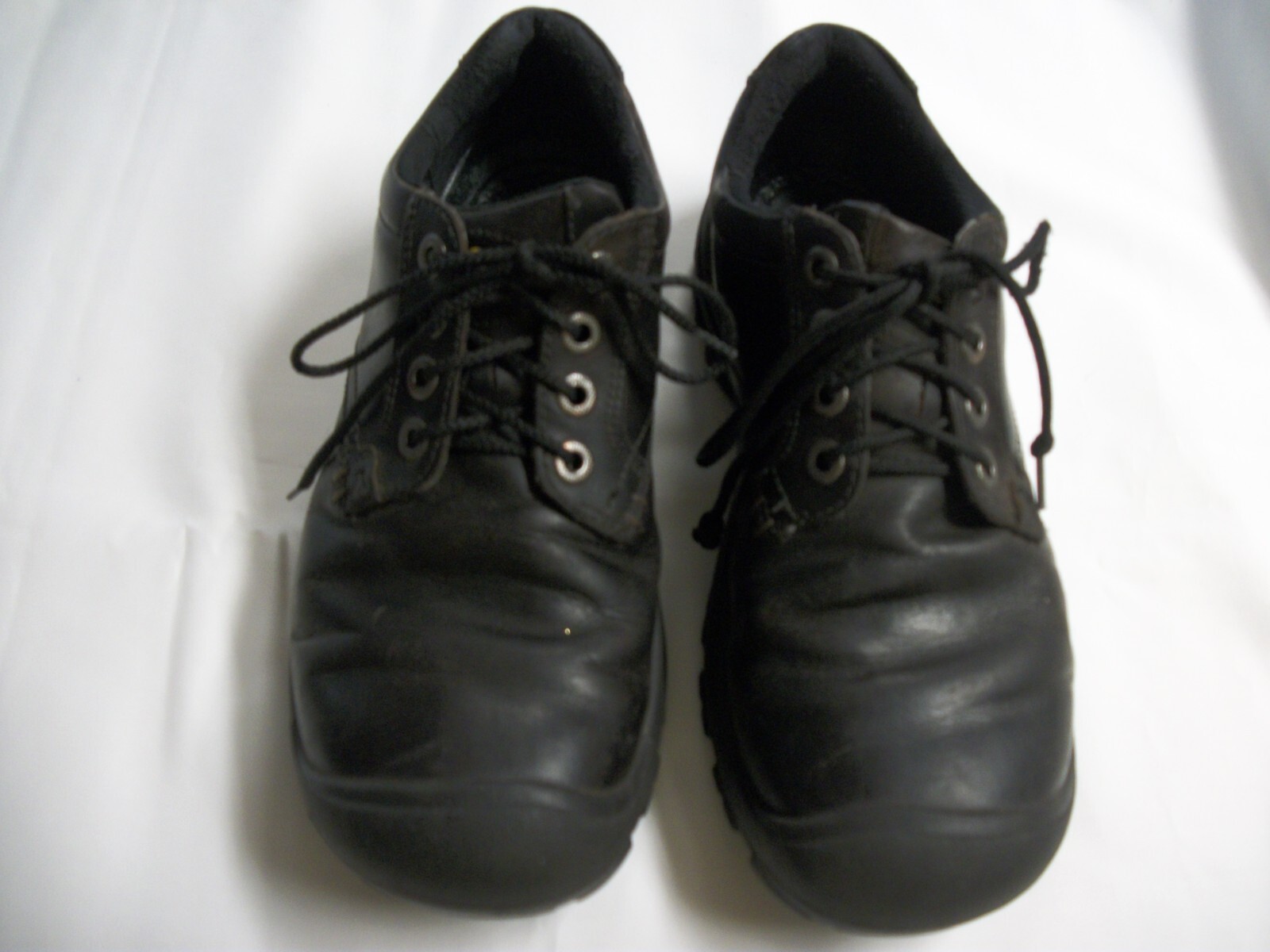 Scarpe da trekking Keen da uomo in pelle nera taglia 7 5