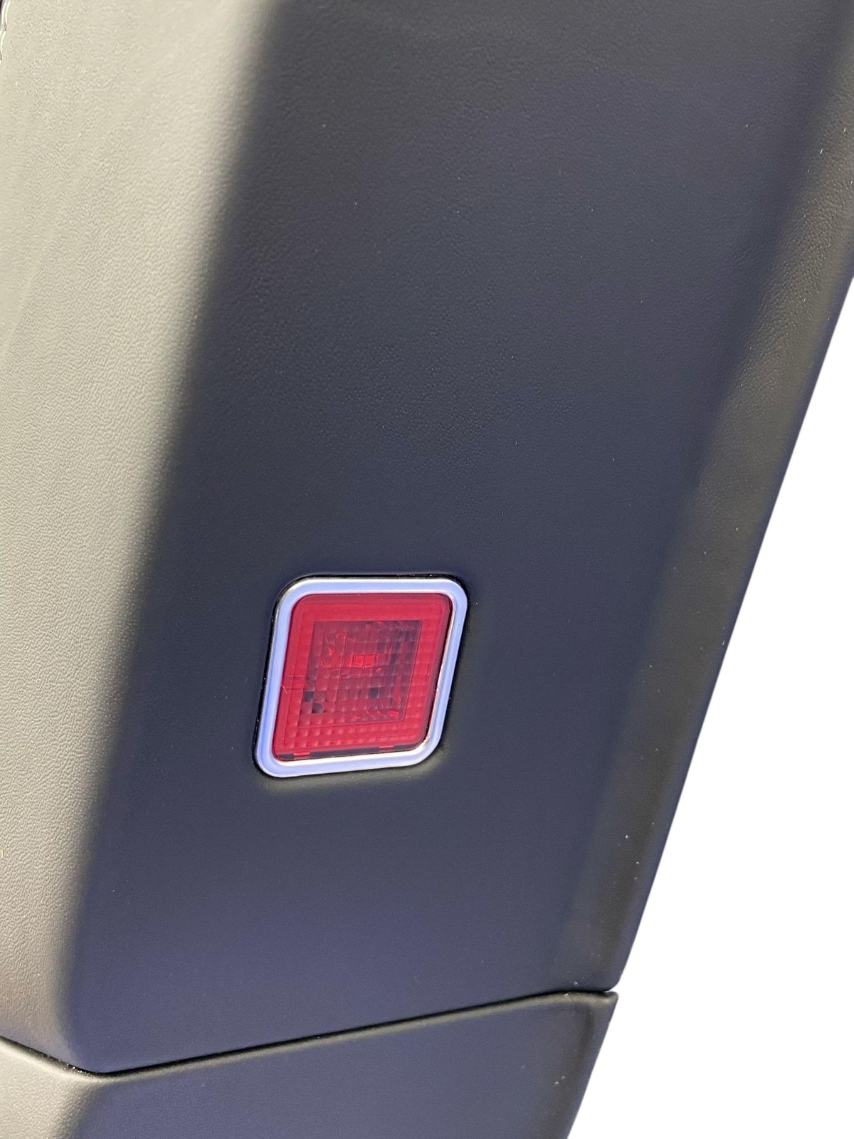 2016-2020 BENTLEY BENTAYGA OEM RH REAR RIGHT DOOR TRIM PANEL | BELUGA (BB)