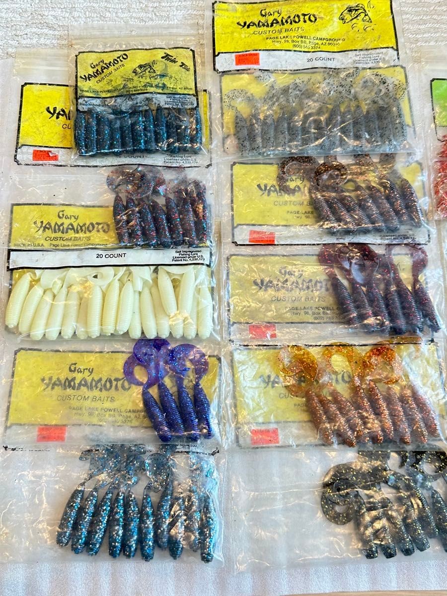 J. Gary Yamamoto Worm Set, including Grubs, Yamasenko, Twin Tail Grubs, Jumbo - Image 4