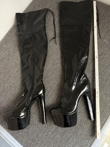 Wunderbar Overknee Stiefel Lack Bild