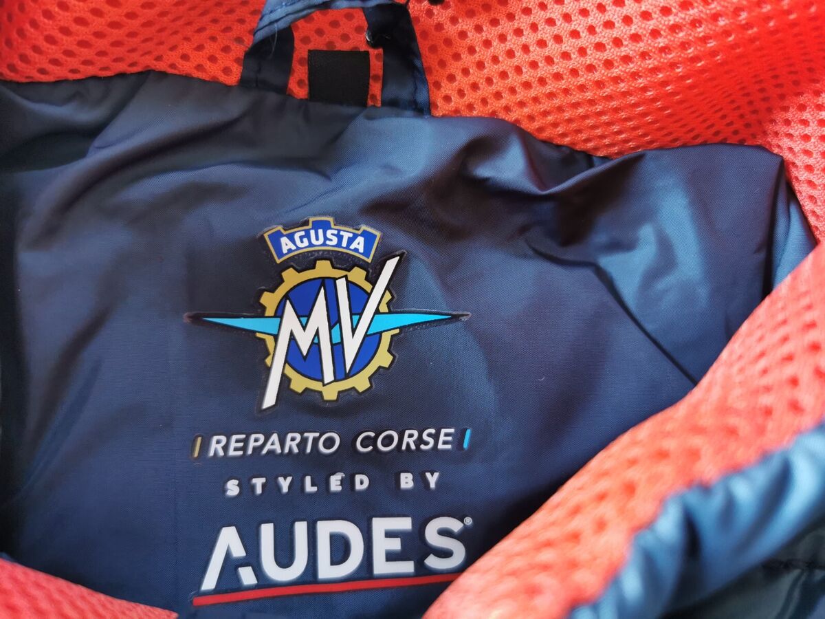 MV Agusta Official Genuine Men's Puffer Jacket size M | eBay MV Agusta Official Genuine Men's Puffer Jacket size M | eBay
