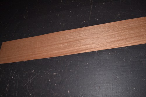 Mahogany Raw Wood Veneer Sheets 6 x 39 inches 1/42nd 6770-42 - Picture 9 of 10