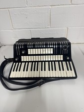 Hohner Electravox De Luxe Electric Piano Accordion Synthesizer 120 Bass Untested