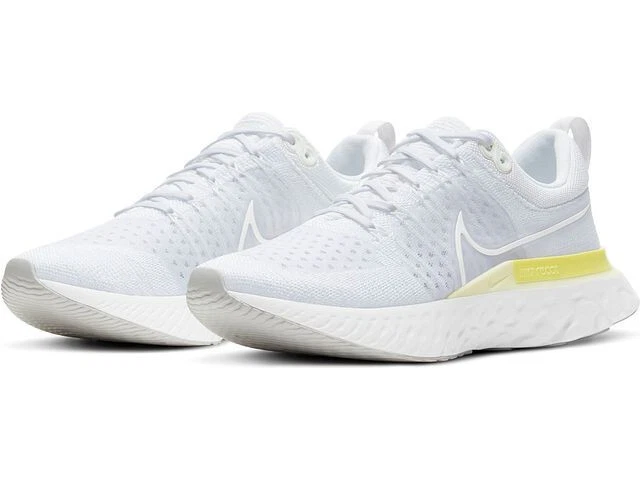 Women's epic react flyknit running shoes - cream/white/yellow cheap