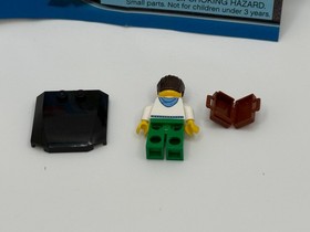 LEGO CITY: Small Car #3177 Complete Retired