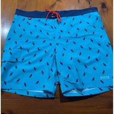 Nwot Duluth Trading Co Men's Swim Trunk Board Shorts with Red Birds Size 44