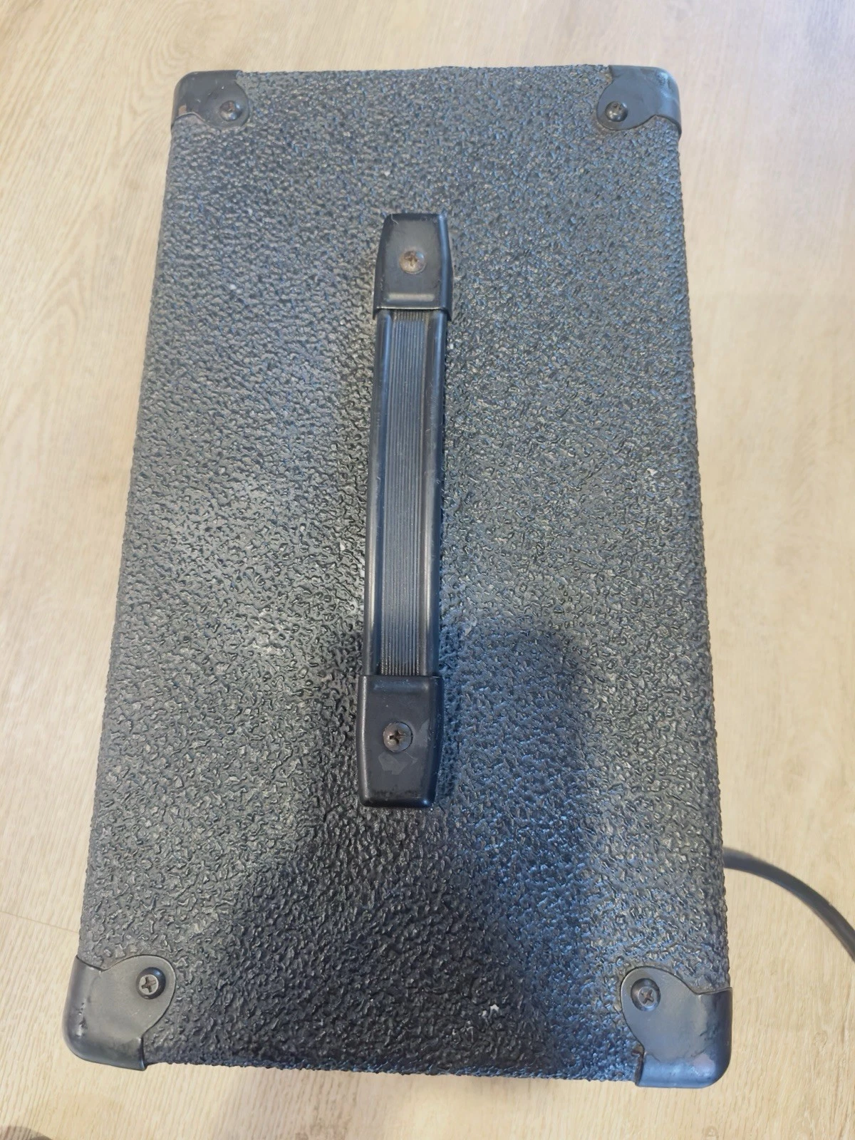 Picture 2 of 6