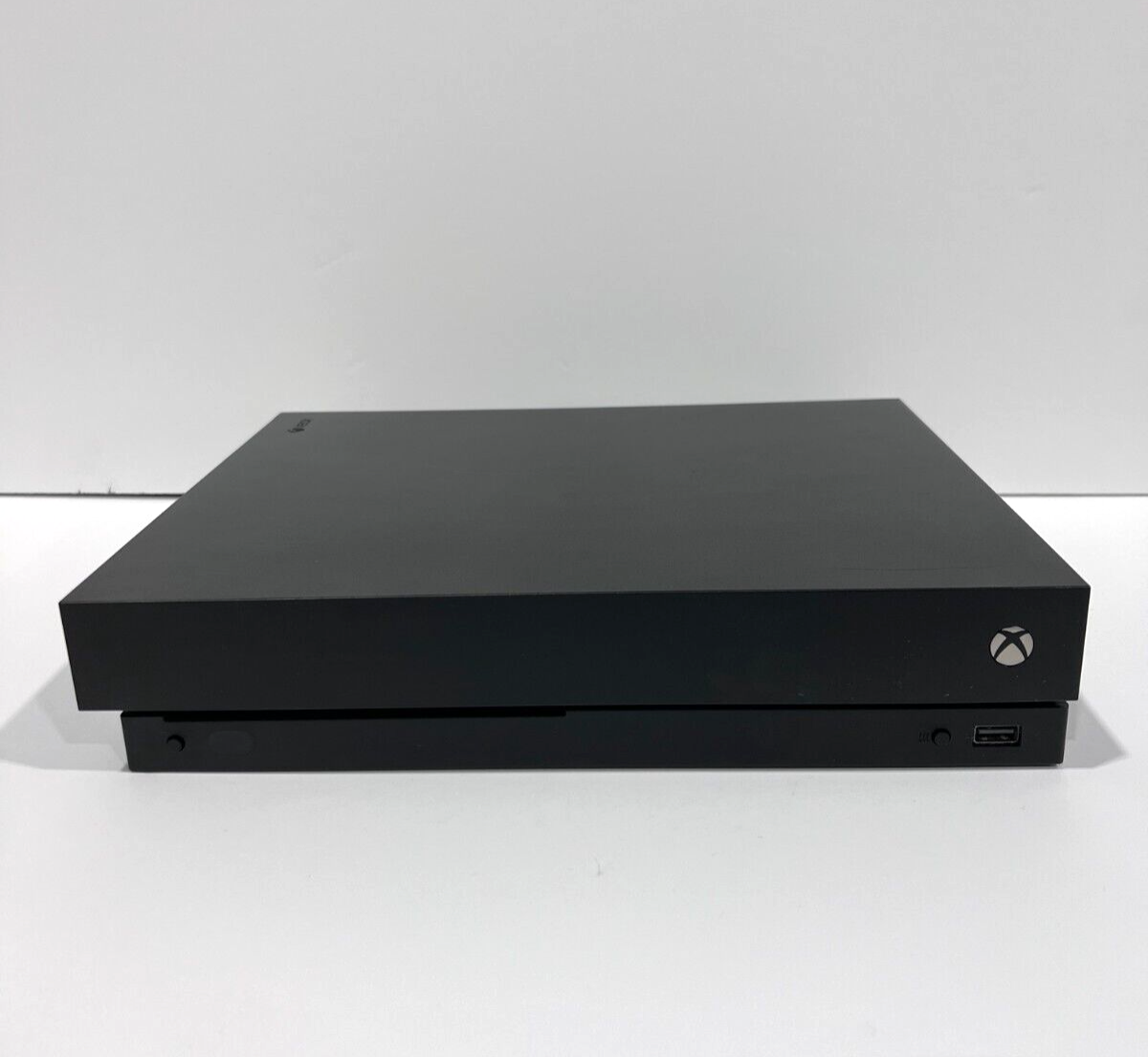 Microsoft Xbox One X 1TB Console Black TESTED & CLEAN (WIRES AND